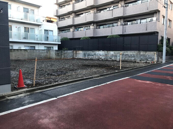 更地