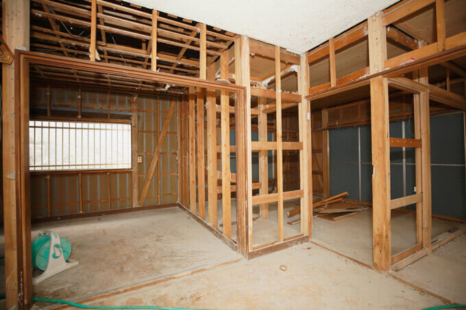 小屋の解体を自分でやってみよう 必要な道具と手順についてご紹介 解体工事の情報館